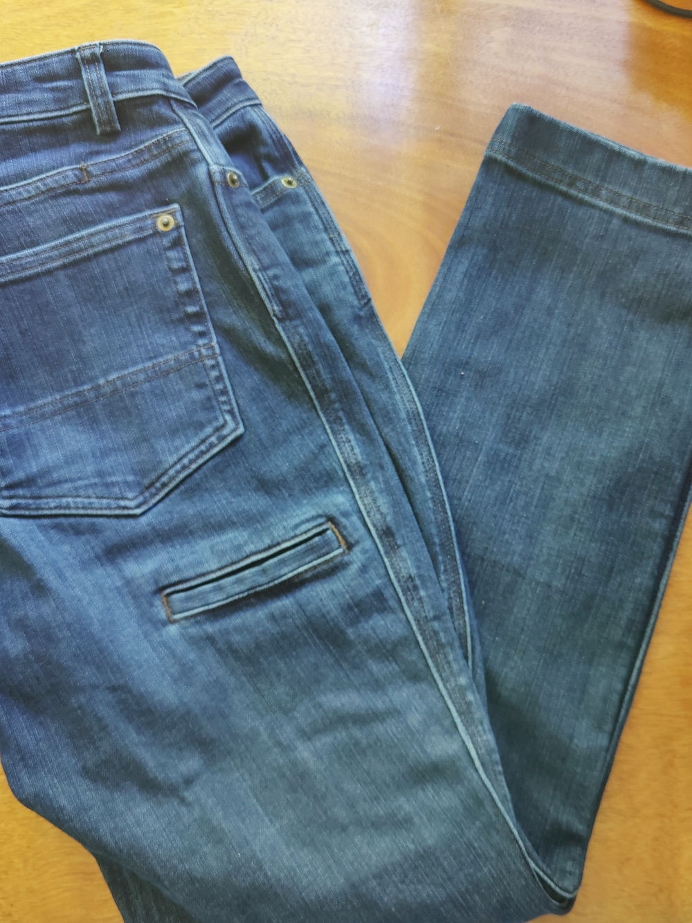 Duluth Trading Co Dark Blue Slim Straight Jeans 6 Short